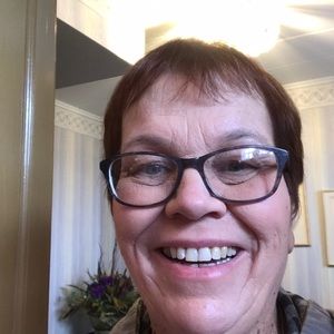 Meet your Posher, Sandra